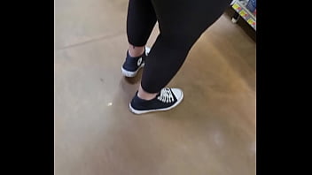 Chica En La Tienda Le Grabo El Culo Y Le Gusta .