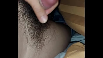 Nửa đ_m tr_n tàu nứng quá
