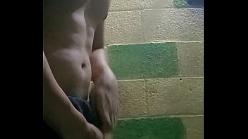 Masturbándome En El Baño - solo, caliente, leche, masturbandome, bano - Video 1649458