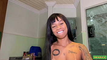 Gozada Louca , Ela Me Levou Nas Nuvens Chupando Meu Pau E Pra Compensar Dei Todo O Meu Leite Quente Pra Ela Tomar - Ariella Ferraz ( Completo No Red )