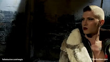 Tall Shemale Dom Fuck Bound Men