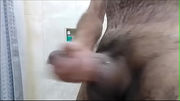 Le Grabo A Mi Tio En El Ba_o