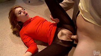 Lexi' Ass Looks So Good In Leggings