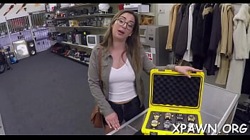 Curvaceous Maiden Gets Body Caressed Well