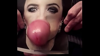 Bose Fuchs Facefuck Tribute