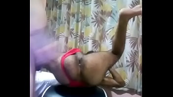 Morboseando En El Hotel