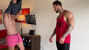 Le Rompo El Culo A Mi Alumno Despues Del Entrenamiento