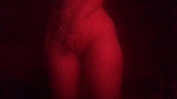 Hot Young Chubby Girl Dancing In Front Of The Camera