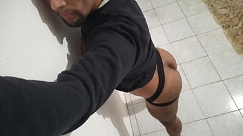 A Primeira Vez Que Usei Uma Jock Strep