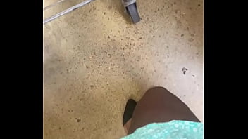 Kreamyempress Shows Flats In Public