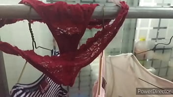 Ensuciando Tanguitas 4 Roomie 2/2 Esta Roomie Me Deja Sus Calzoncitos Y Tanguitas Limpias Para Que Me La Jale Pensando En Ella