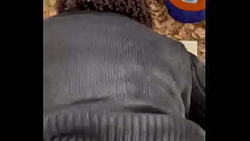 Comendo A Mãe Do Amigo No Mato