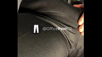 Disfrutando Mi Pantalón De Vestir