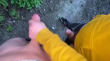 Ensinando Macho Gay A Bater Bronha