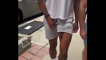 Mostrando Ao Turista O Que O Bahiano Tem