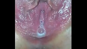 Creampie Pushing My Mans Nut Out My Pussy