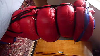 Nylon, Bondage, Shiny, Couette - Bdsm - 2025 - Steamy - Show - Video 1633496