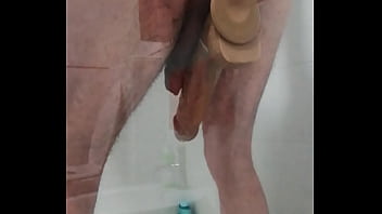 In Doccia E Nel Culo