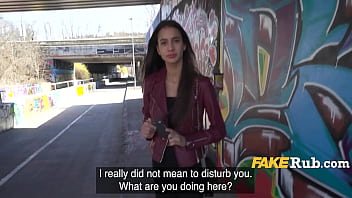 18yo Influencer Paid To Fuck To Cam