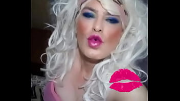 Travesti Sevda Sucking Big Cock
