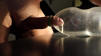 Branle Dans Une Bouteille