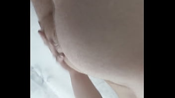 Jerking Off And Shaking My Ass In The Shower