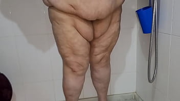 Coolmarina Gozando Con Un Huevo Metido En Su Coño Peludo