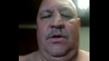 Tiuzao Sempre Gosta De Degustar A Bucetinha Apertada Da Novinha Todos Os Dias Essa Gostosinha Adora Um Pau Maduro