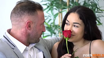 Beautiful Brunette Ginebra Bellucci' Has Fat Ass Slammed In Interracial Threesome Gp1963