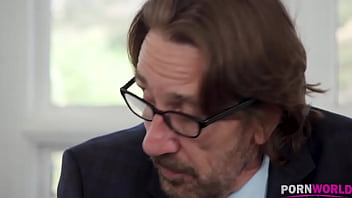 Lexi Luna Gets Deep Dicking By Colleague During Conference Call Gp1667