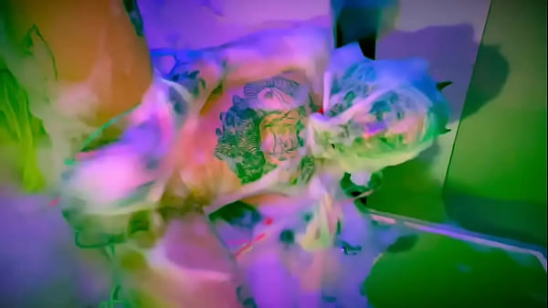 Trasqveen: Bubbles _ Bondage