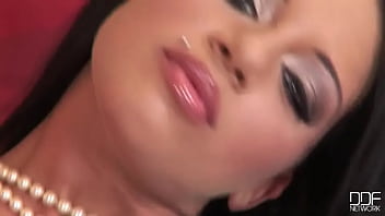 Nature' Horniest Design!