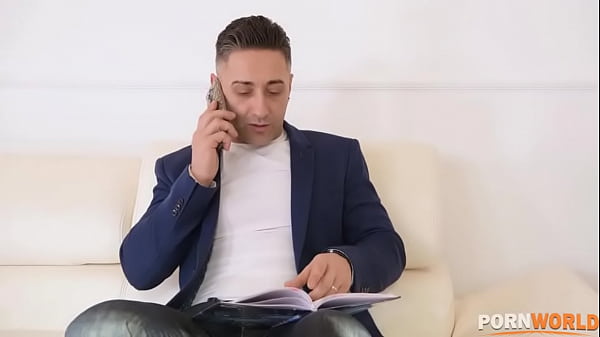 Petite Teenager Kate Rich Shows Him Her Shaved Pink Before Hardcore Fucking Gp1115