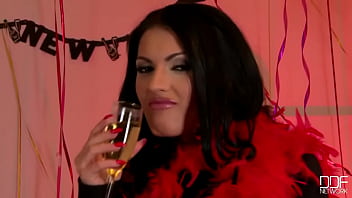 The Dangerous Taste Of Honey!