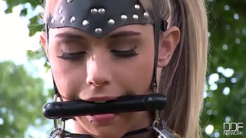 Use The Grass, Girlie