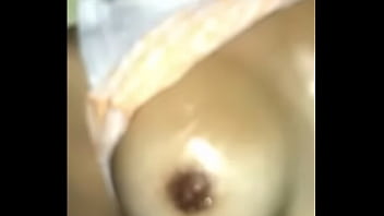 Manoseando Tetas Mamá Y Pete