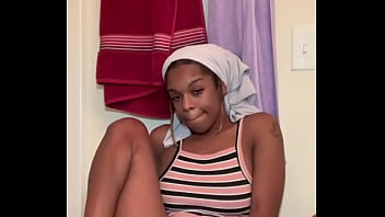 Rubbing Pussy Until Orgasm