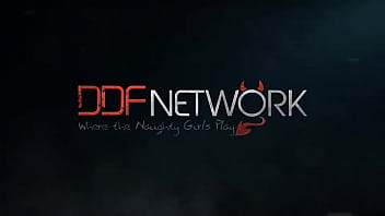 Toe Loving Philanderer: Sexy Blonde Gives Dream Footjob