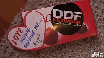 Cum Delivery: A Lovely Teen' Deep Throat Blowjob Experience