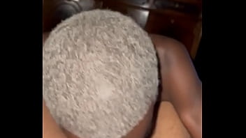 Flávio Chupando O Heterossexual Angolano