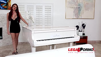 Long-haired Sultry Redhead Skyla Novea Needs Her Shaved Pussy To Be Filled Gp378