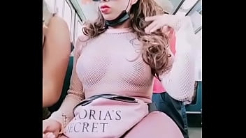 Siempre Salgo Con Mi Amiga En Publico Y Nos Gusta Grabarnos