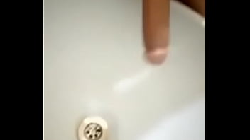 Hand Sip In Washroom