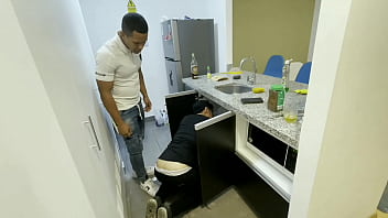 Plomero Follador Trailer