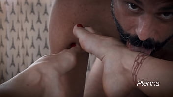 Nada Como Agradar Sua Mulher Fazendo Aquilo Que Ela Mais Gosta. A Minha Ama L_ngua No Grelo - Biella E Aquele M_rio