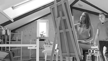 Anal Atelier - A Teenage Student' Anal Introduction Class