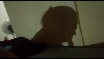 Mamada En Las Sombras