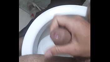 Le Jala Mi Verga En El Cuarto