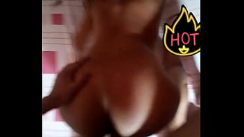 Mi Como Se Lo Meto A Mi Hermanastra, La Pongo En Cuatro, Ella Dice Que Se Siente Rico.