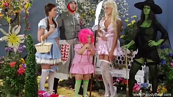 Bizarre Parody Sex With Midget Munchin Milf Moment